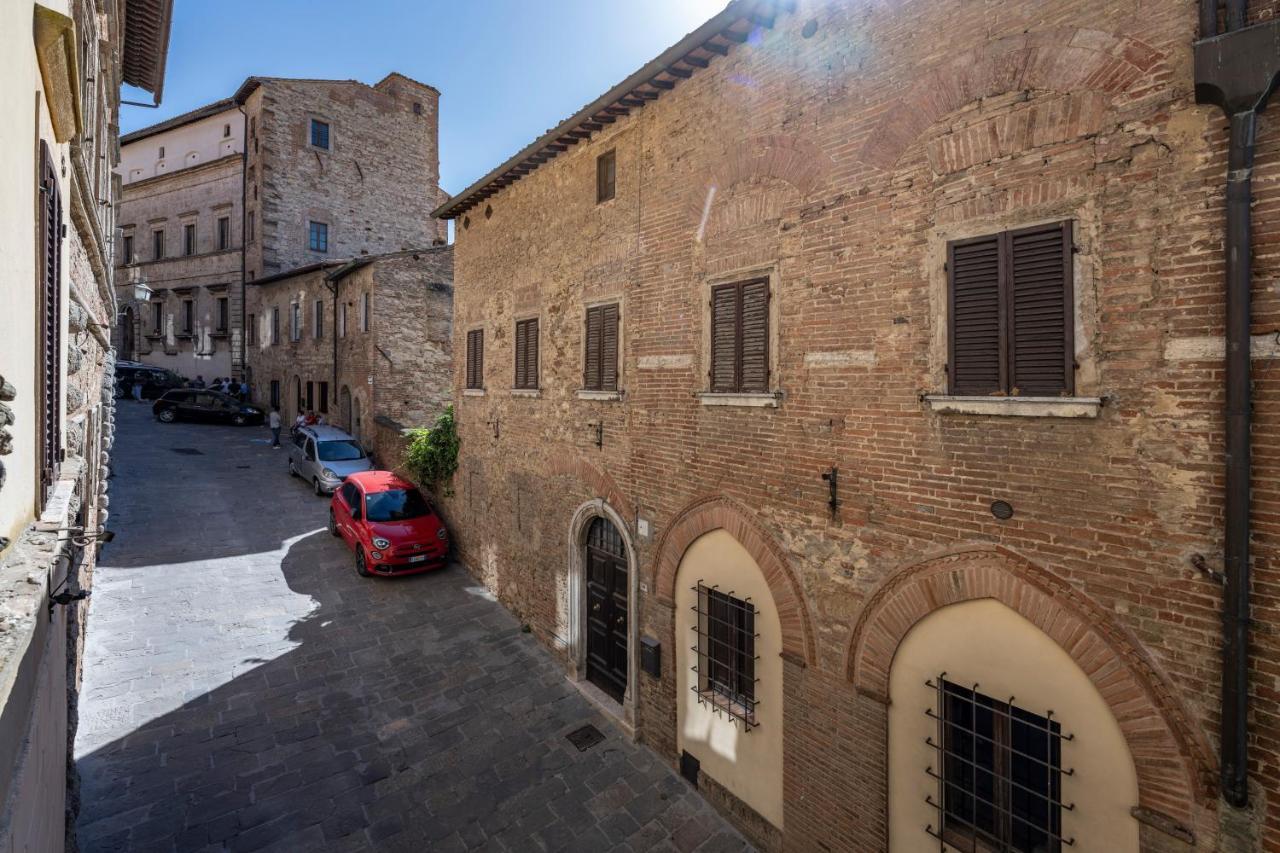 Palazzo Del Mercante Montepulciano Stazione Extérieur photo